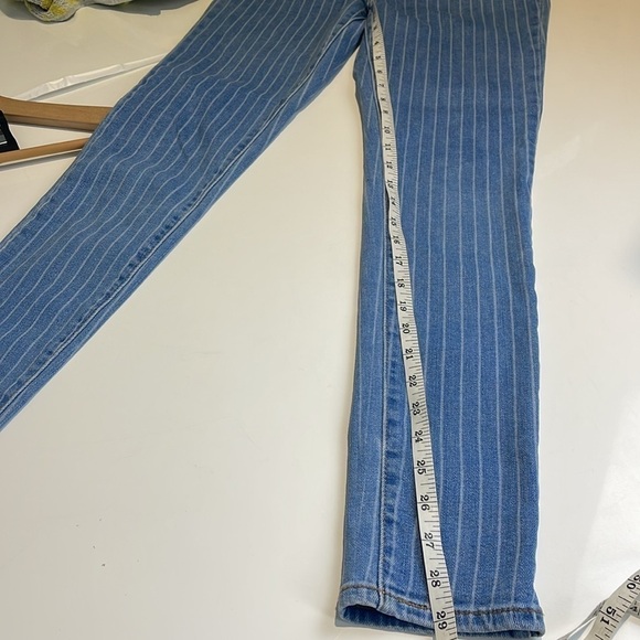 Levi’s 721 high rise skinny striped size 25 - Picture 9 of 9